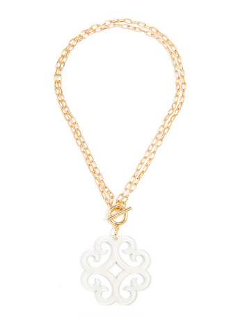 Circular Wave <em>Resin</em> Pendant Double Link Chain Necklace