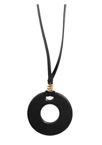 Faux Leather Round Pendant Necklace